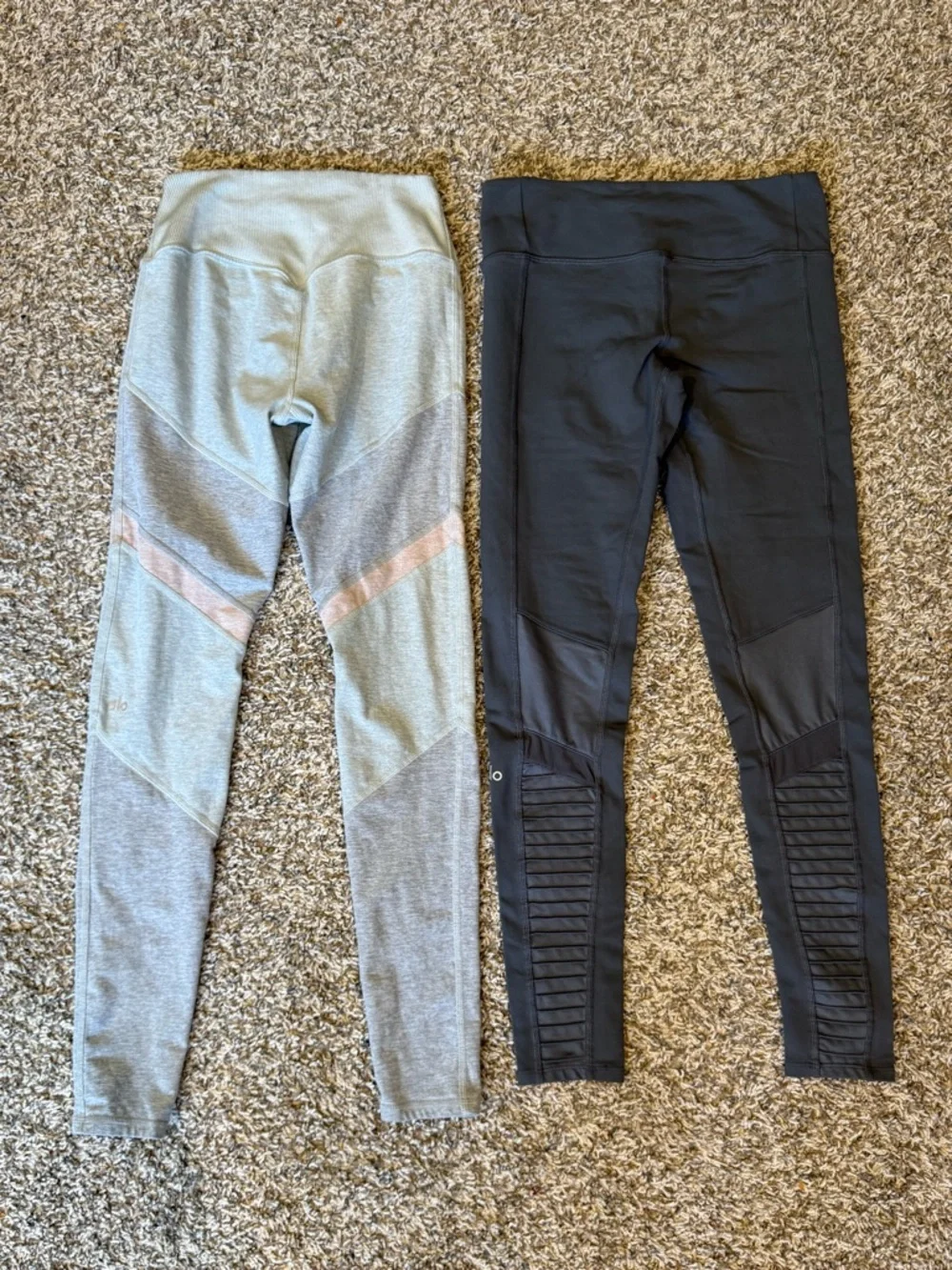 ALO Yoga Size Small Bundle - Picture 3 of 6